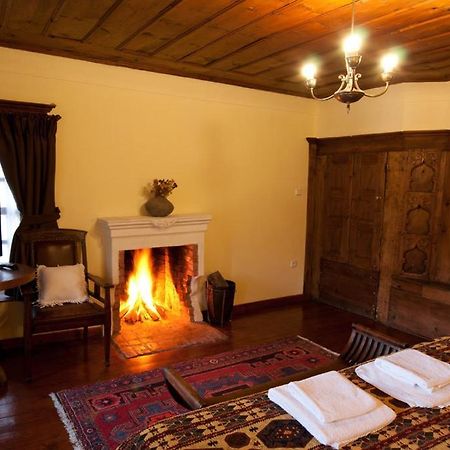 Vergoula'S Mansion Kastoria Luaran gambar